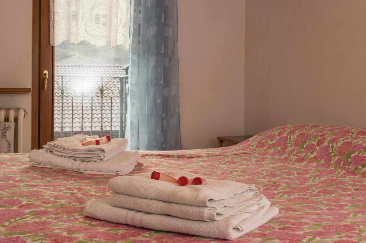 شقة Goccia Di Resina #Sharingorobie سيرينا المظهر الخارجي الصورة